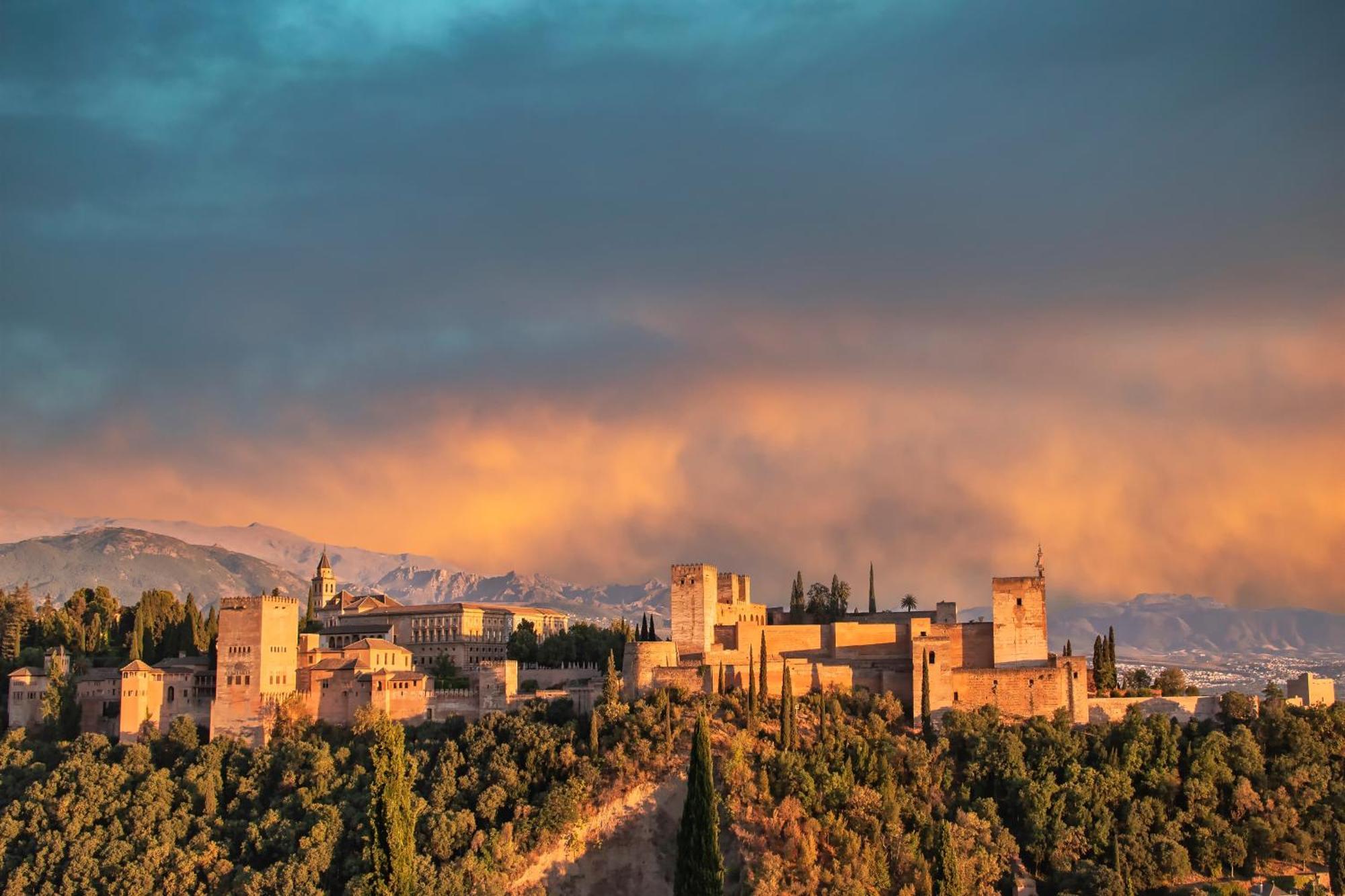 Dali'S Sanctuary In Granada - Private Parking Free Apartman Kültér fotó